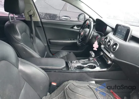 2018 Kia Stinger z USA, uszkodzony, nr VIN KNAE15LA1J6040880